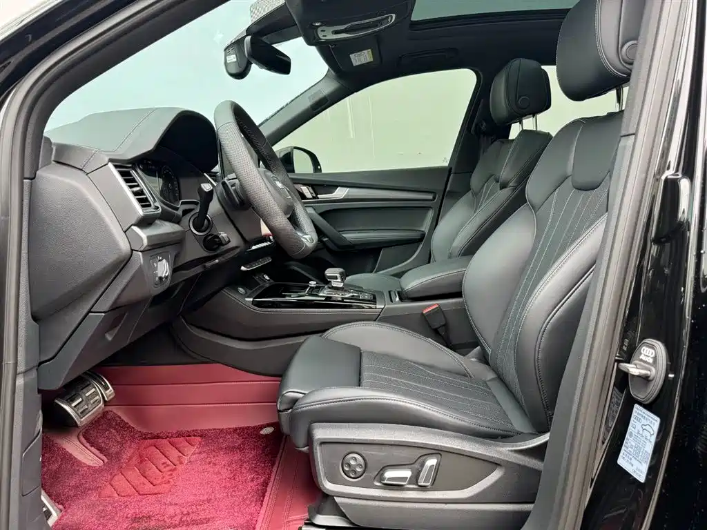 Audi Q5L 2024 Model 45 TFSI Luxury Dynamic фото 20