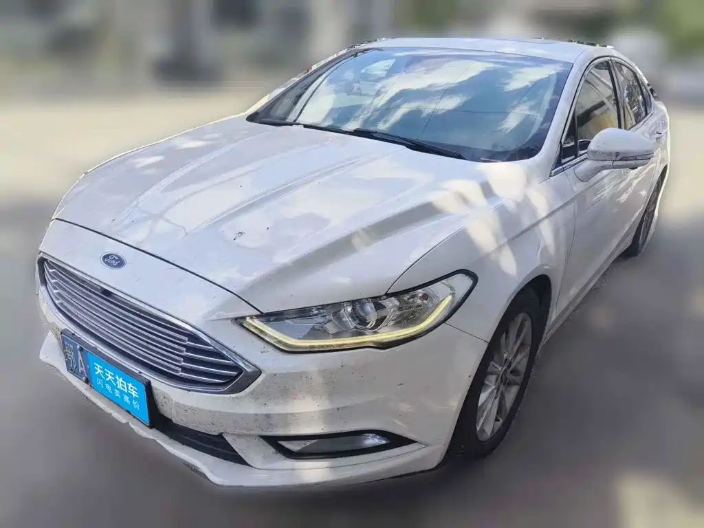 Фото 1 - Ford Mondeo
