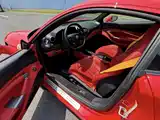 Фото 3 - Ferrari F8