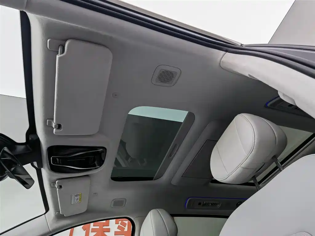 Voyah Auto Voyah Dreamer 2026 PHEV Champion Edition фото 14