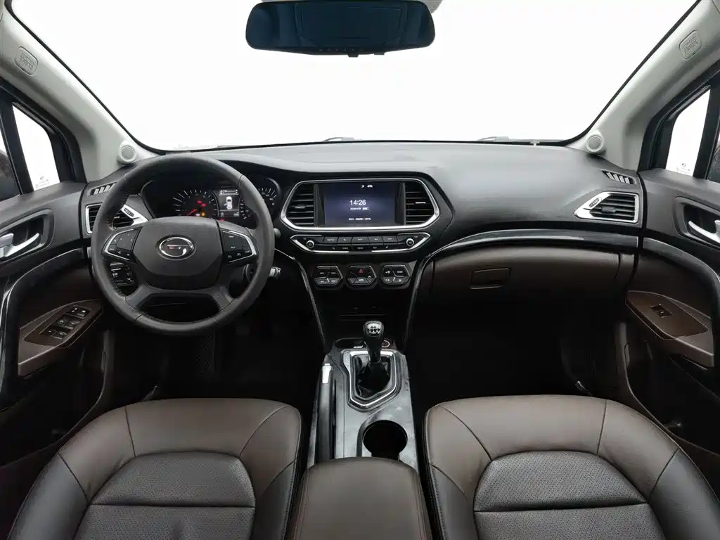 GAC Trumpchi Trumpchi GS4 2016 235T Manual Luxury Edition фото 5