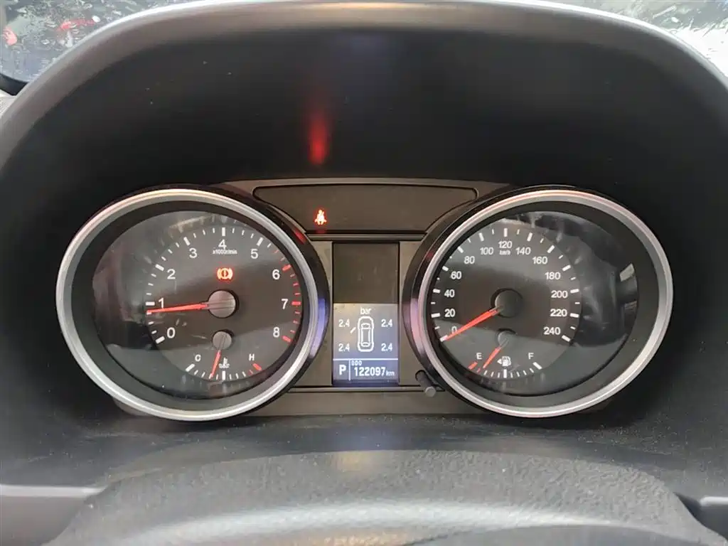 Haval H6 2015 Sport 1.5T Automatic 2WD Luxury фото 8