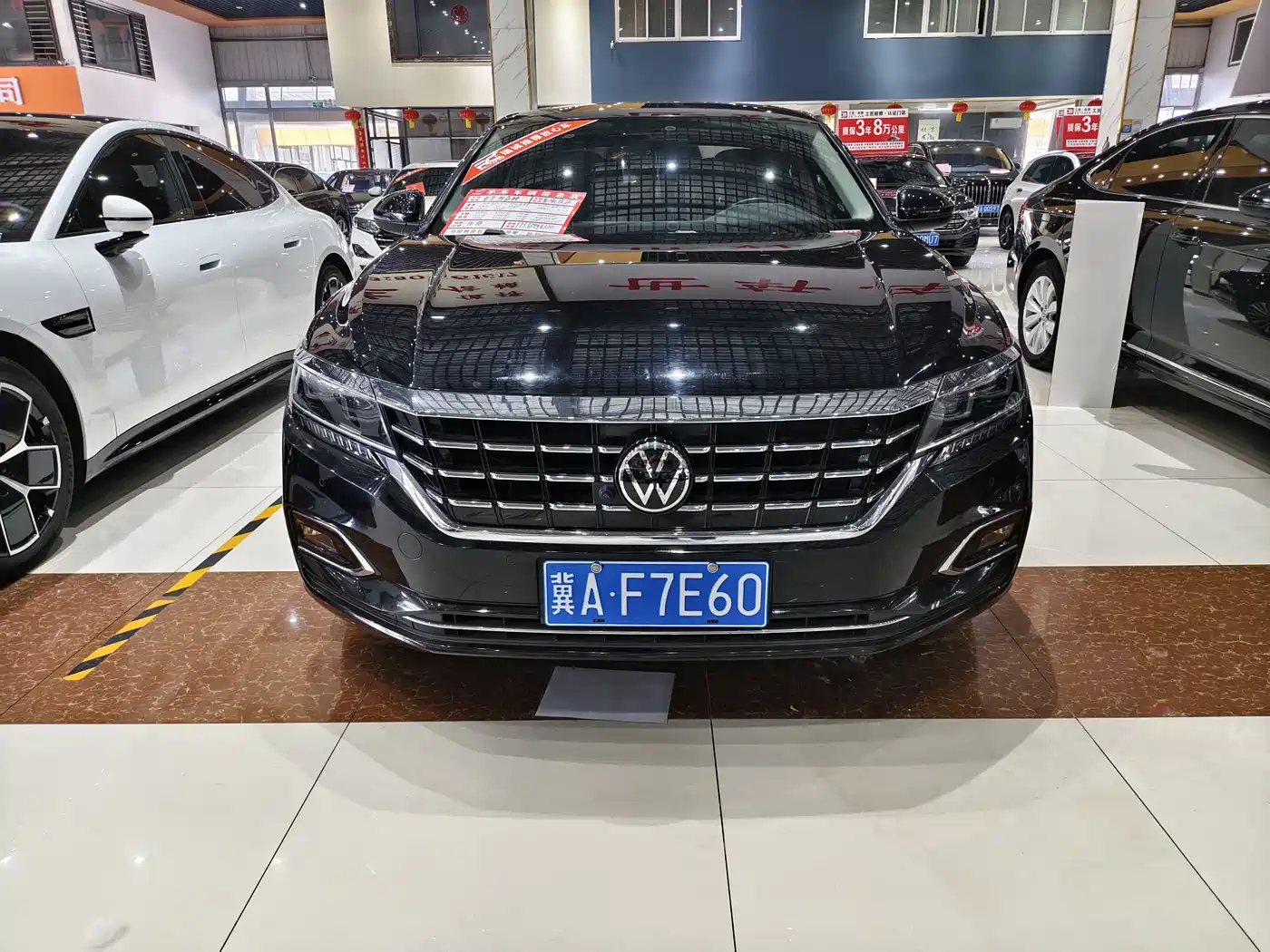 Volkswagen Passat 2020 Facelift 330TSI Luxury China VI фото 2