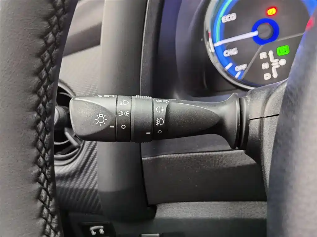 Toyota Levin Twin Engine E+ 2019 1.8PH GS E-CVT Elite Edition фото 21