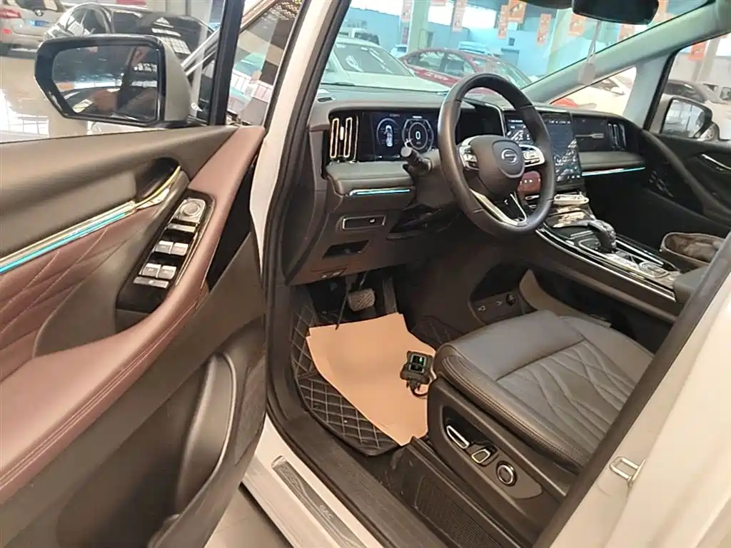 GAC Trumpchi Trumpchi M8 2024 Master Series 400T Ultimate Edition фото 16