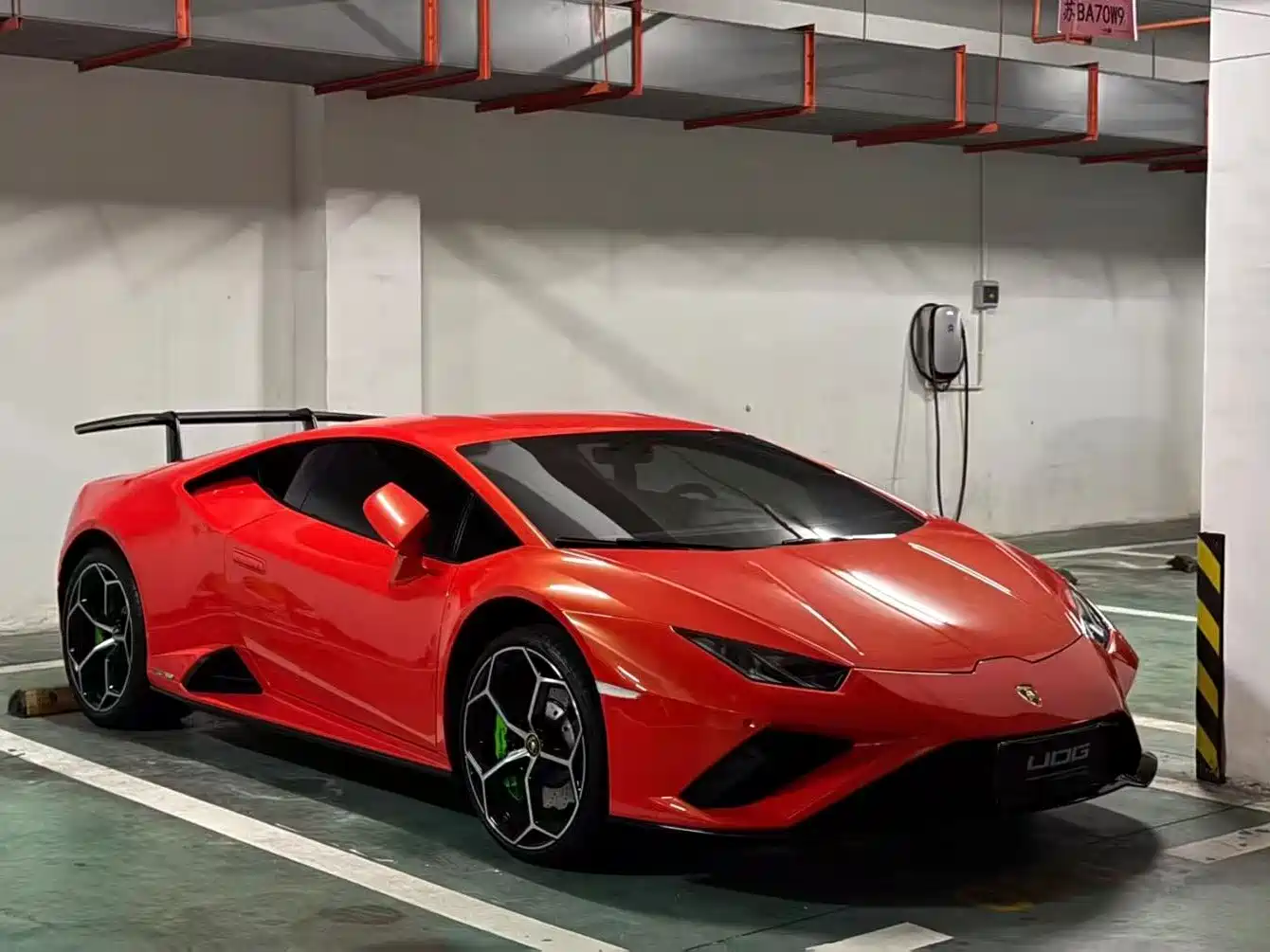 Lamborghini Huracán 2020 Huracán EVO RWD фото 2