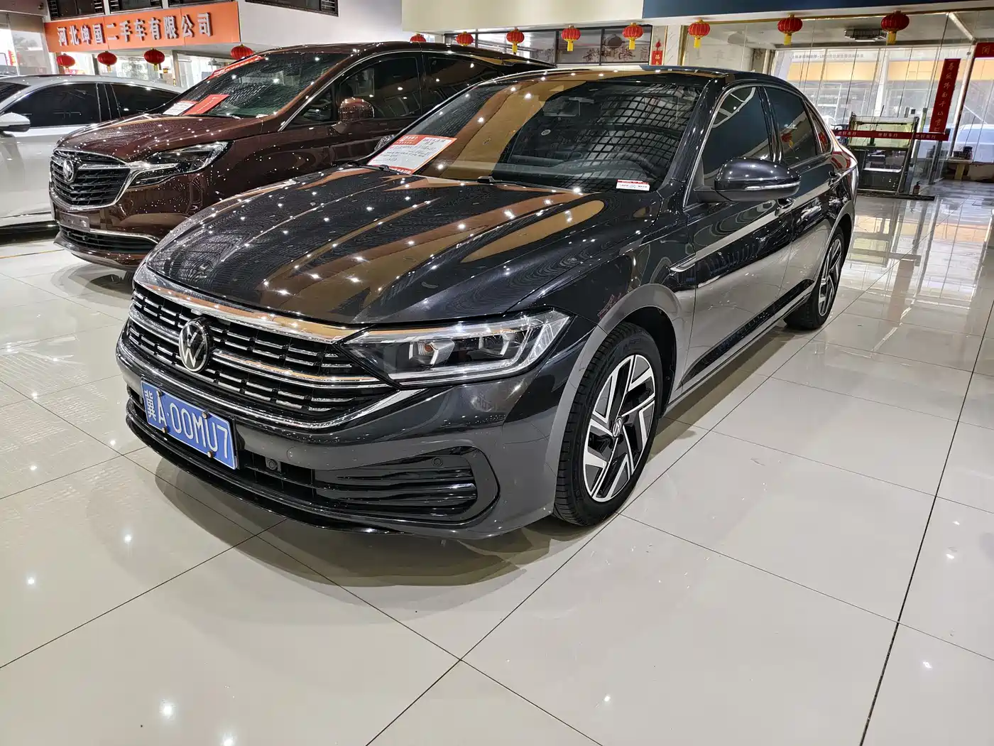 Volkswagen Sagitar 2023 300TSI DSG Surpassing Edition