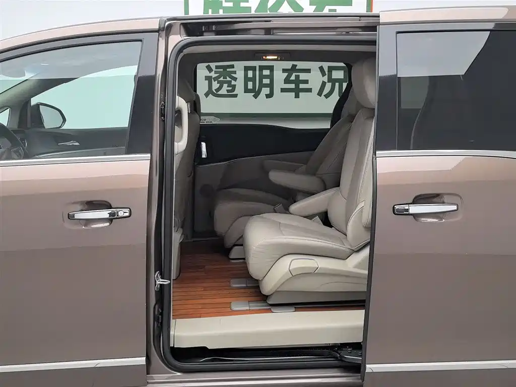 Buick GL8 2018 28T Luxury Model China VI фото 15