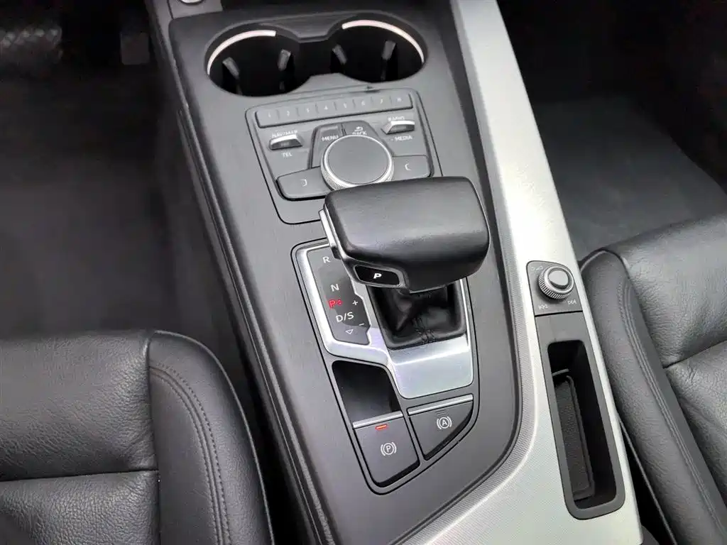 Audi A5 (Import) 2017 Sportback 40 TFSI Fashion фото 13