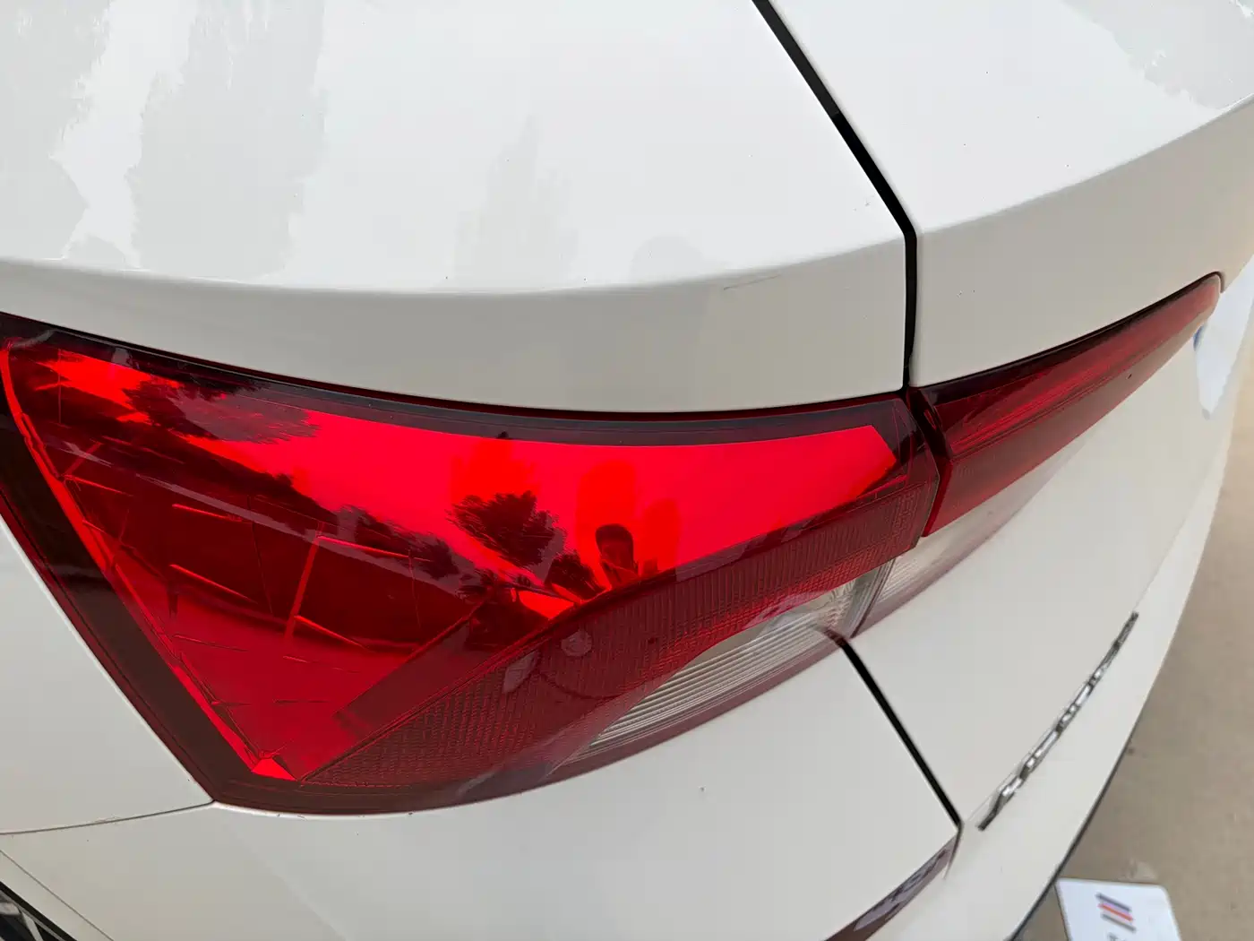 Škoda Kamiq 2021 1.5L Auto Comfort Edition фото 12