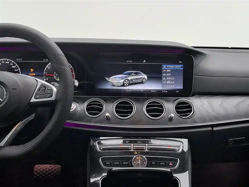 Mercedes-Benz E-Class 2016 E 200 L Sport Type фото 12