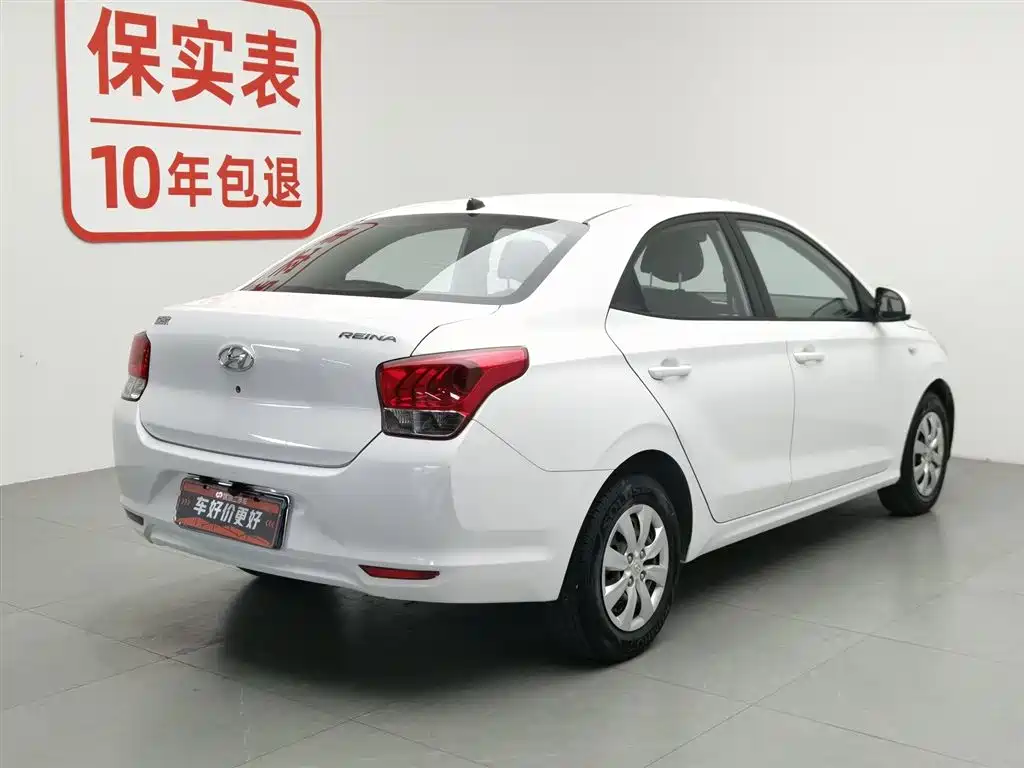 Hyundai Verna 2017 1.4L Manual Renewal Edition China VI фото 2