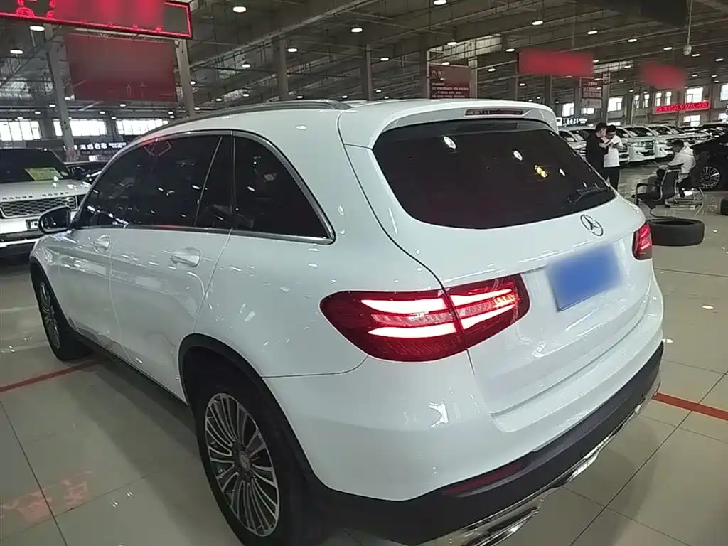 Mercedes-Benz GLC 2016 GLC 260 4MATIC Dynamic фото 5