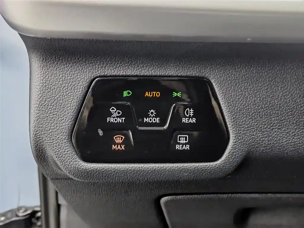 Volkswagen Talagon 2023 380TSI 4WD R-Line Touring Edition фото 21