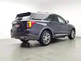 Фото 2 - Ford Explorer