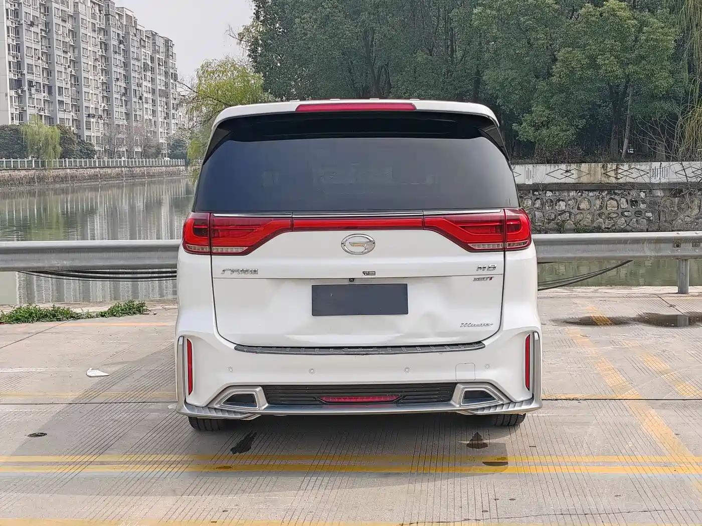 GAC TRUMPCHI M8