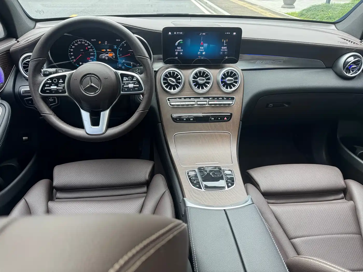 Mercedes-Benz GLC 2022 Facelift GLC 300 L 4MATIC Dynamic Collector's Edition фото 13