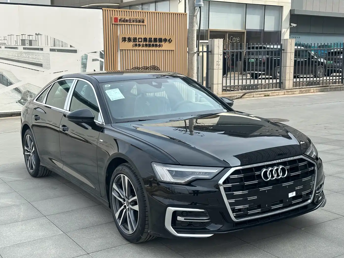 Audi A6L 2025 40 TFSI Luxury Sport фото 3
