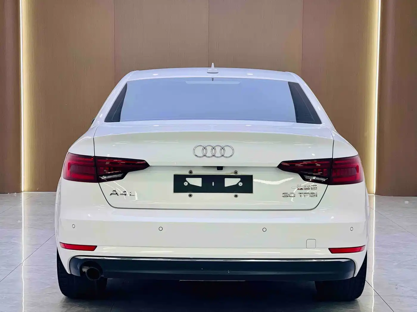 Audi A4L 2018 30th Anniversary 30 TFSI Progressive фото 4