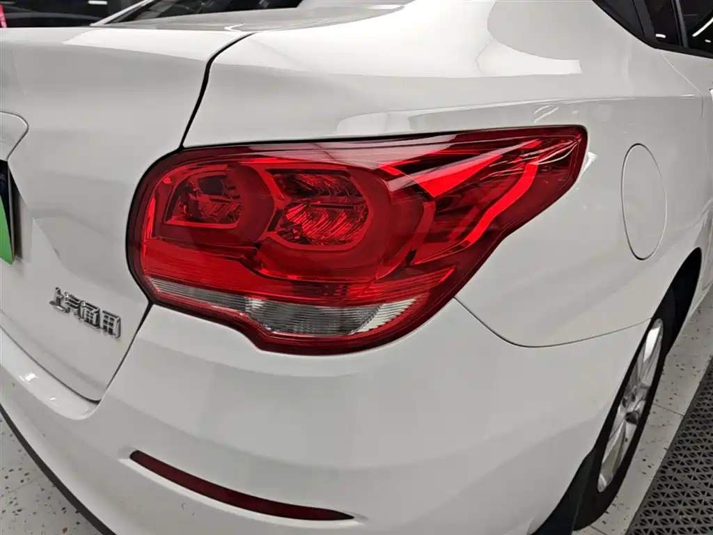 Chevrolet Cavalier 2018 320 Auto Joy Edition фото 8