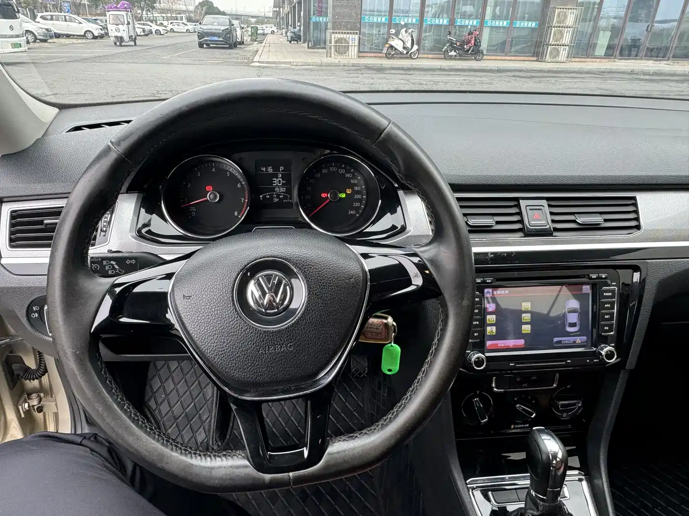 Volkswagen Bora 2016 Model 1.6L Automatic Comfort фото 14