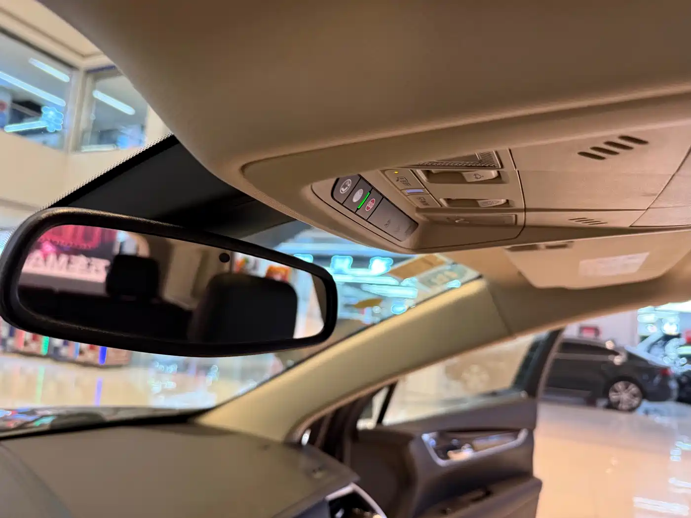 Cadillac XT5 2018 25T Luxury фото 21