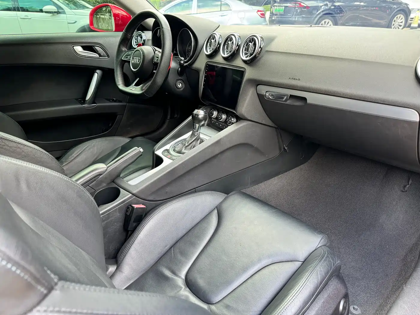 Audi TT 2008 Model TT Coupe 2.0TFSI фото 7