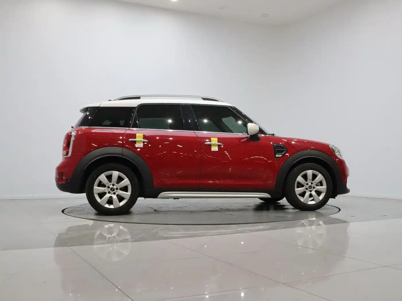 Фото 8 - MINI COUNTRYMAN