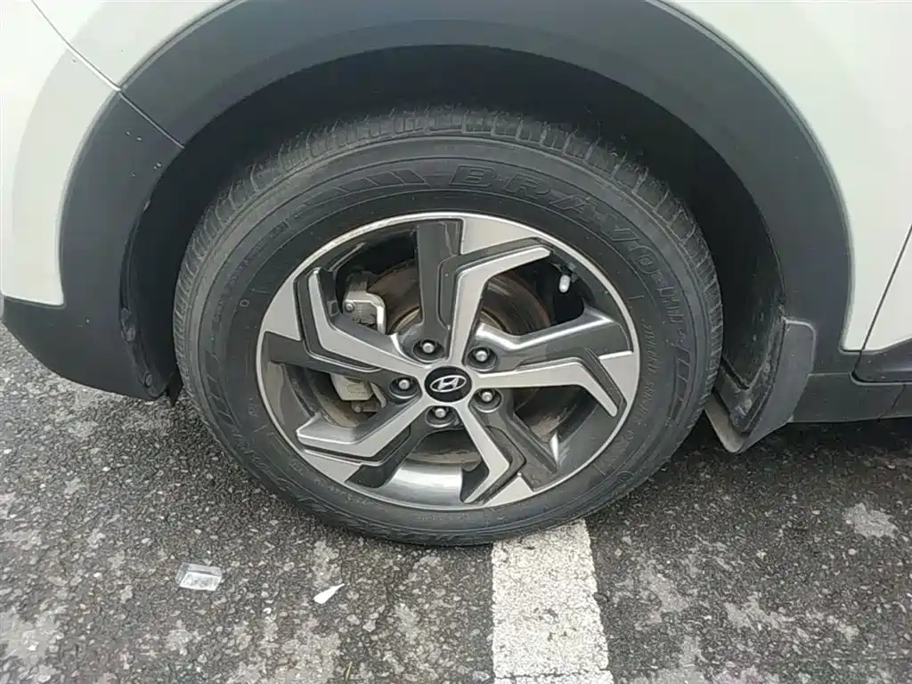 Hyundai Beijing Hyundai ix25 2017 1.6L Automatic Smart Edition фото 23