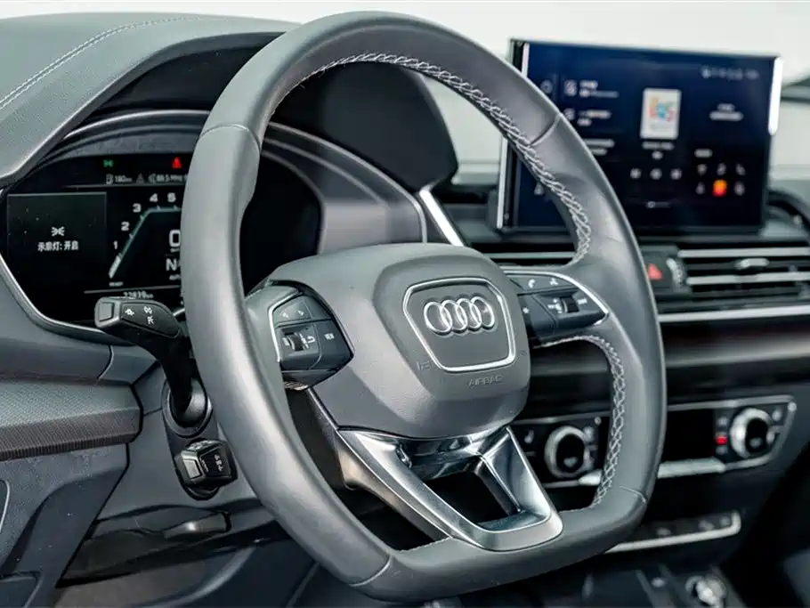 Audi Q5L 2024 Model 40 TFSI Luxury Dynamic фото 9
