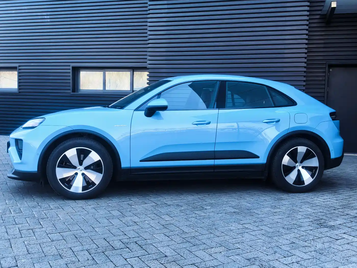 Porsche Macan EV 2026 Macan Long Range фото 4