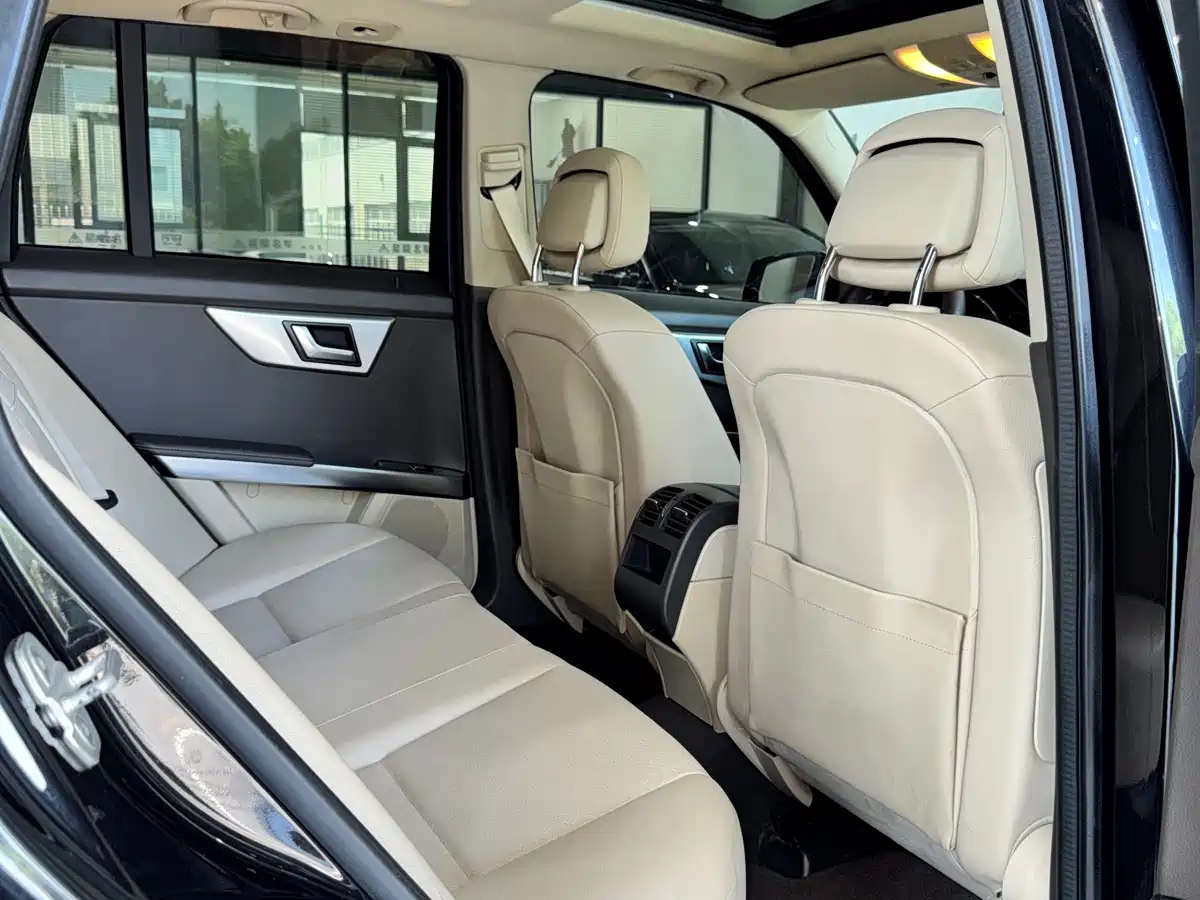 Mercedes-Benz GLK-Class 2013 GLK 300 4MATIC Fashion фото 23