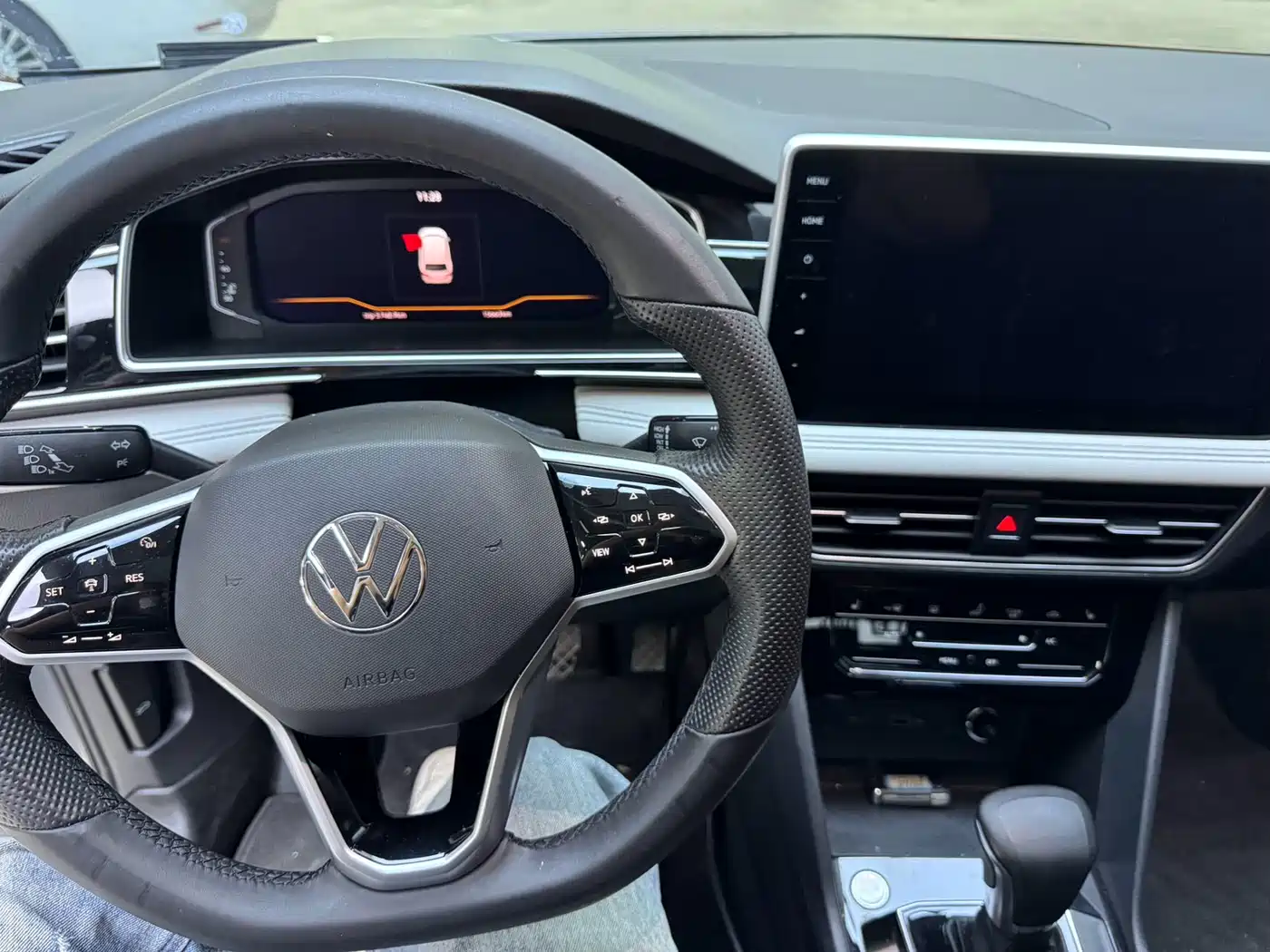 Volkswagen Tiguan L 2023 280TSI 2WD Trend Limited Edition фото 5