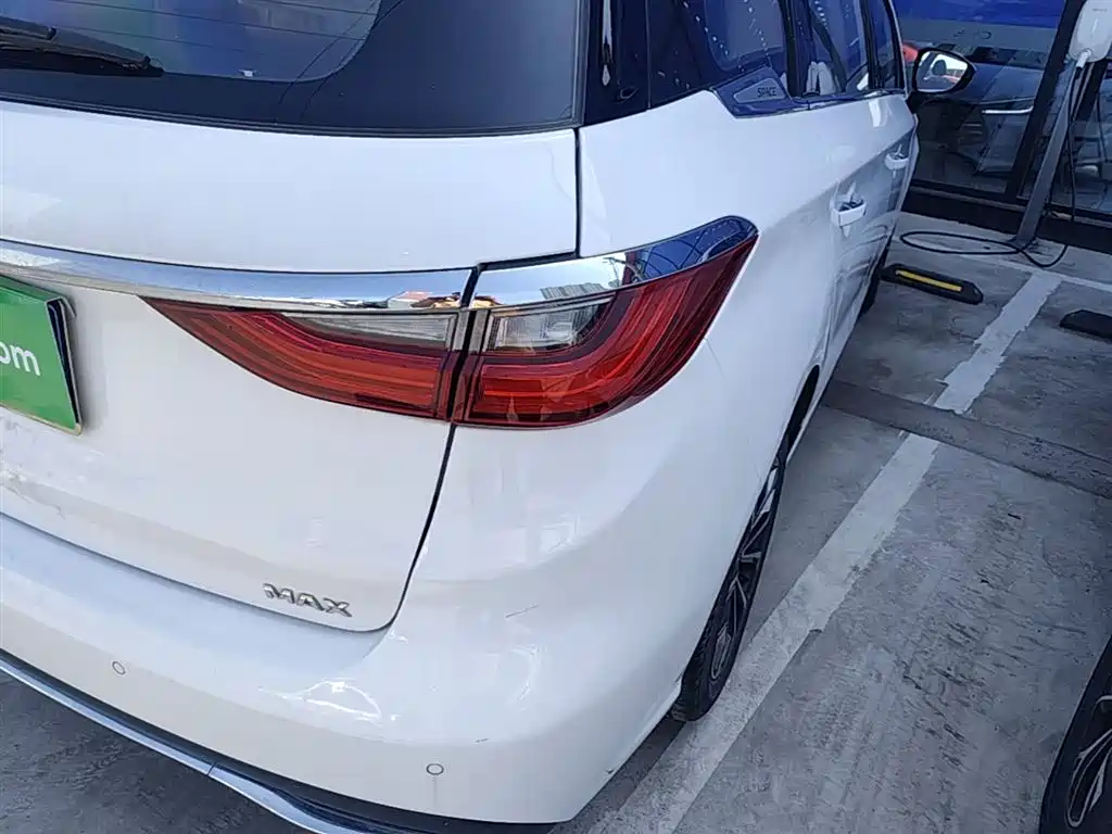 BYD Song MAX 2019 1.5T Auto Smart Connected Sunroof 7-seater China VI фото 8