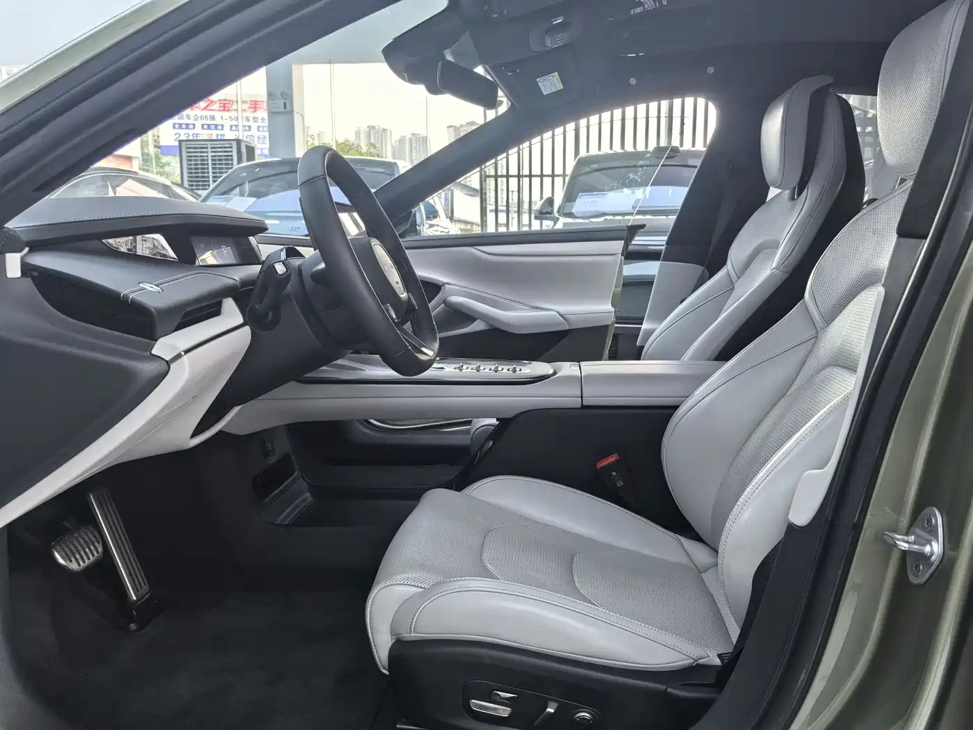 Xiaomi Auto Xiaomi SU7 2024 AWD Extended Range Advanced Smart Driving Max Edition фото 11