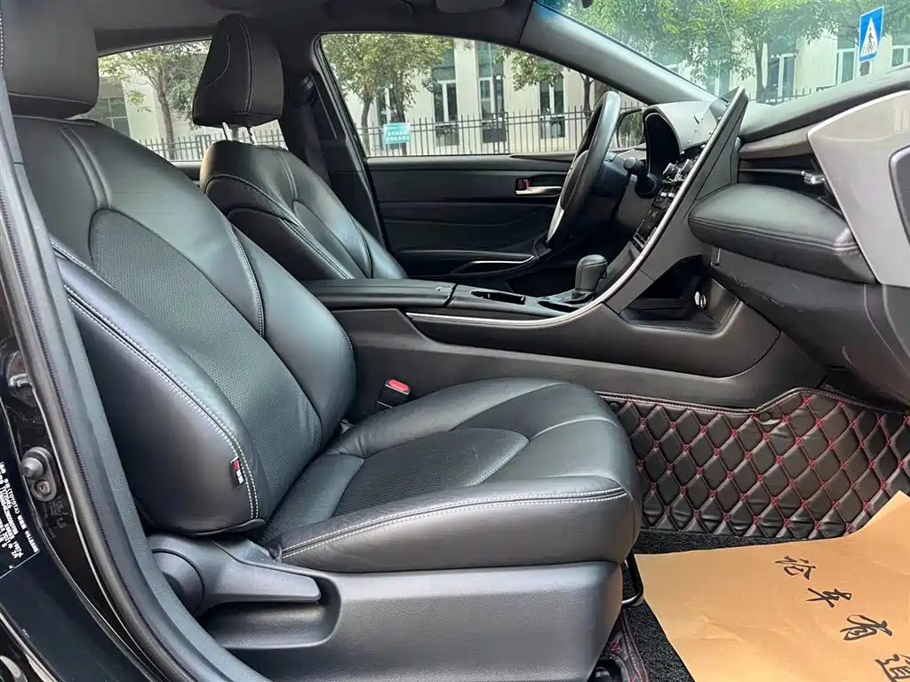 Toyota Avalon 2019 2.0L Progressive Edition (China VI) фото 20