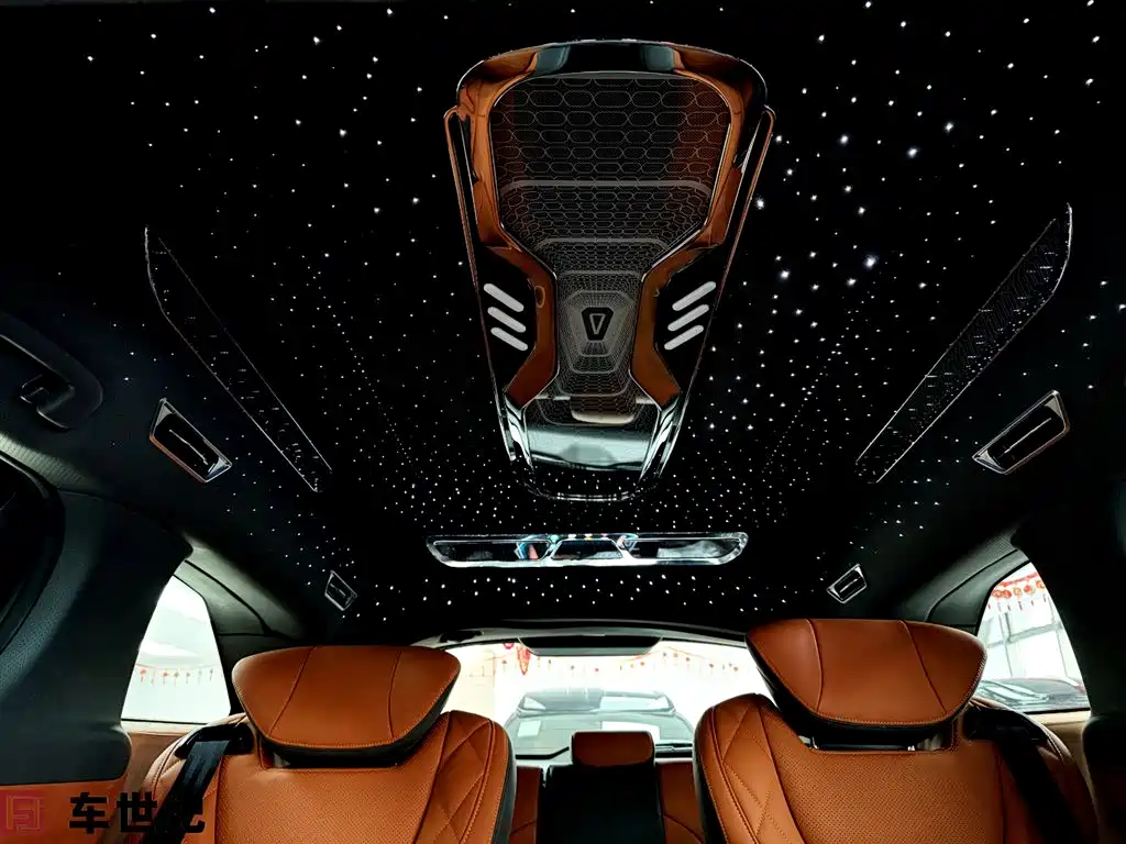 Toyota Granvia 2026 Model 2.5L Hybrid Comfort Edition фото 12