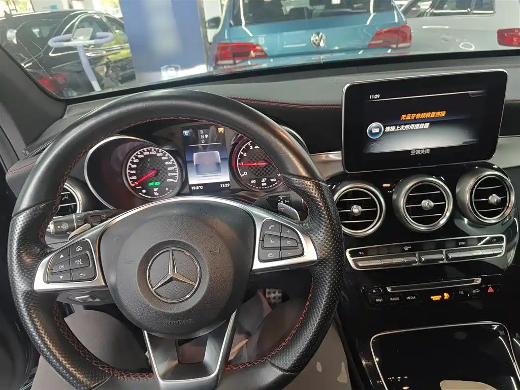Mercedes-Benz GLC AMG 2017 AMG GLC 43 4MATIC фото 6
