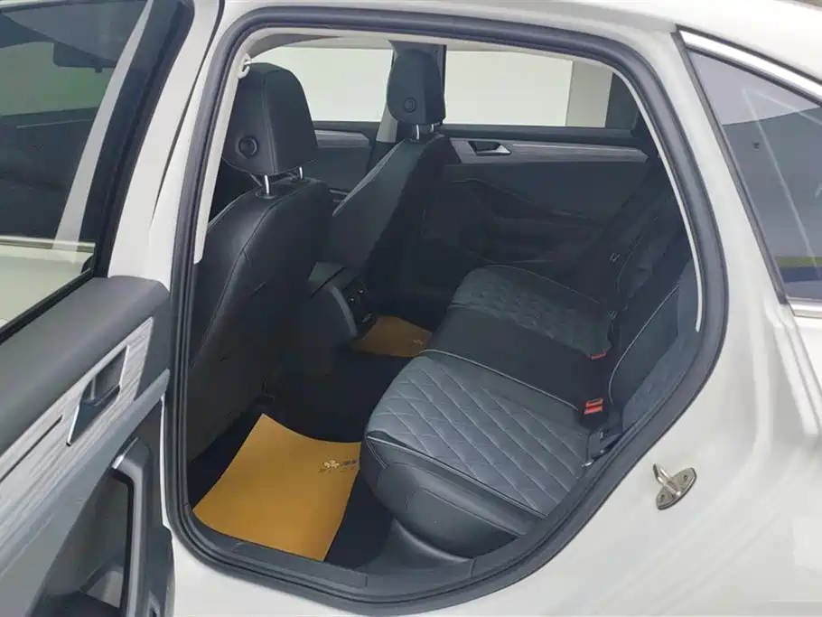 Volkswagen Sagitar 2024 300TSI DSG Surpass Edition фото 11