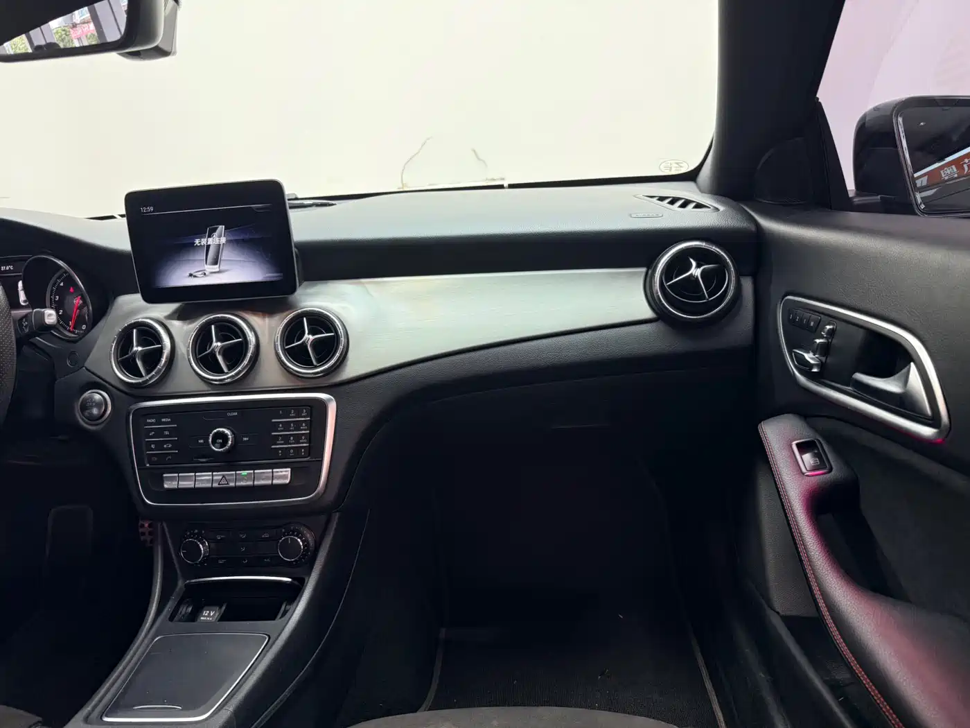 Mercedes-Benz CLA (Import) 2019 CLA 220 4MATIC фото 10