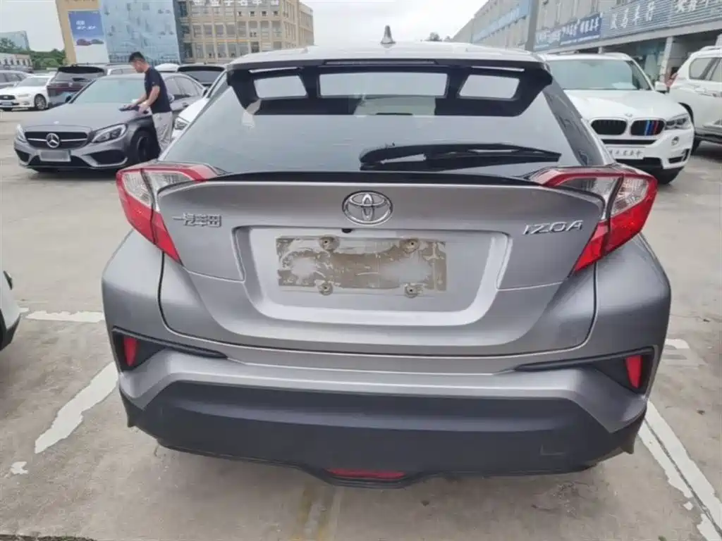 Toyota IZOA 2021 2.0L Yichi Edition фото 6