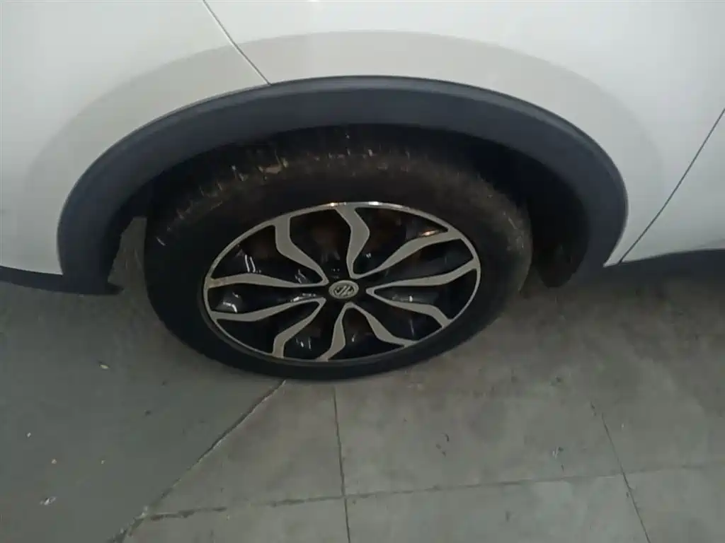 MG Roewe RX5 2016 2015 1.5TGI TST Luxury Edition