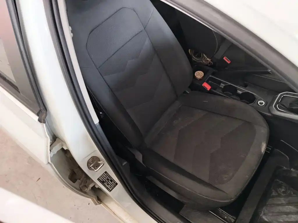 Volkswagen Polo 2023 2023 Facelift Plus 1.5L Auto Joyful Living Edition