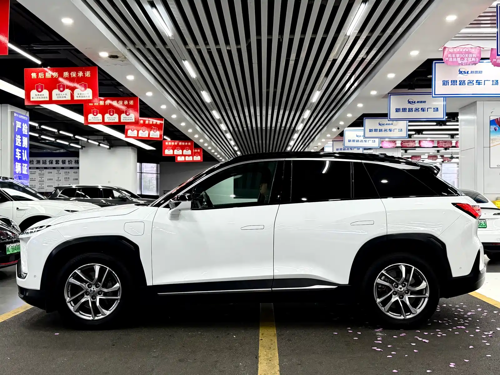 Фото 7 - NIO ES6