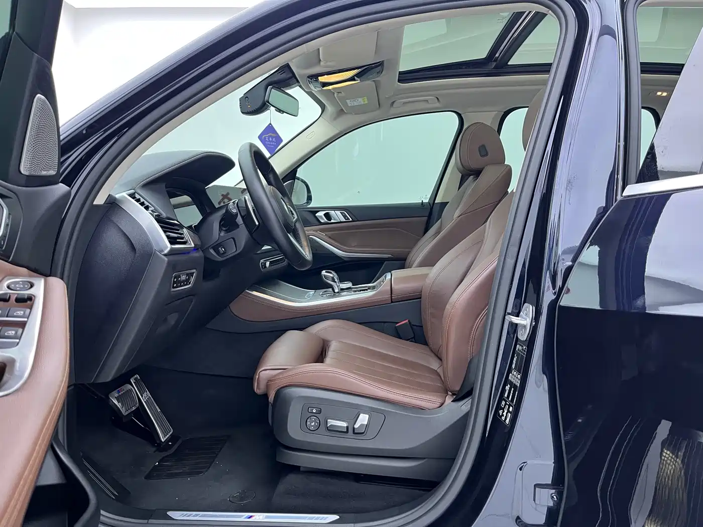 BMW X5 (Import) 2019 xDrive40i M Sport Package фото 16