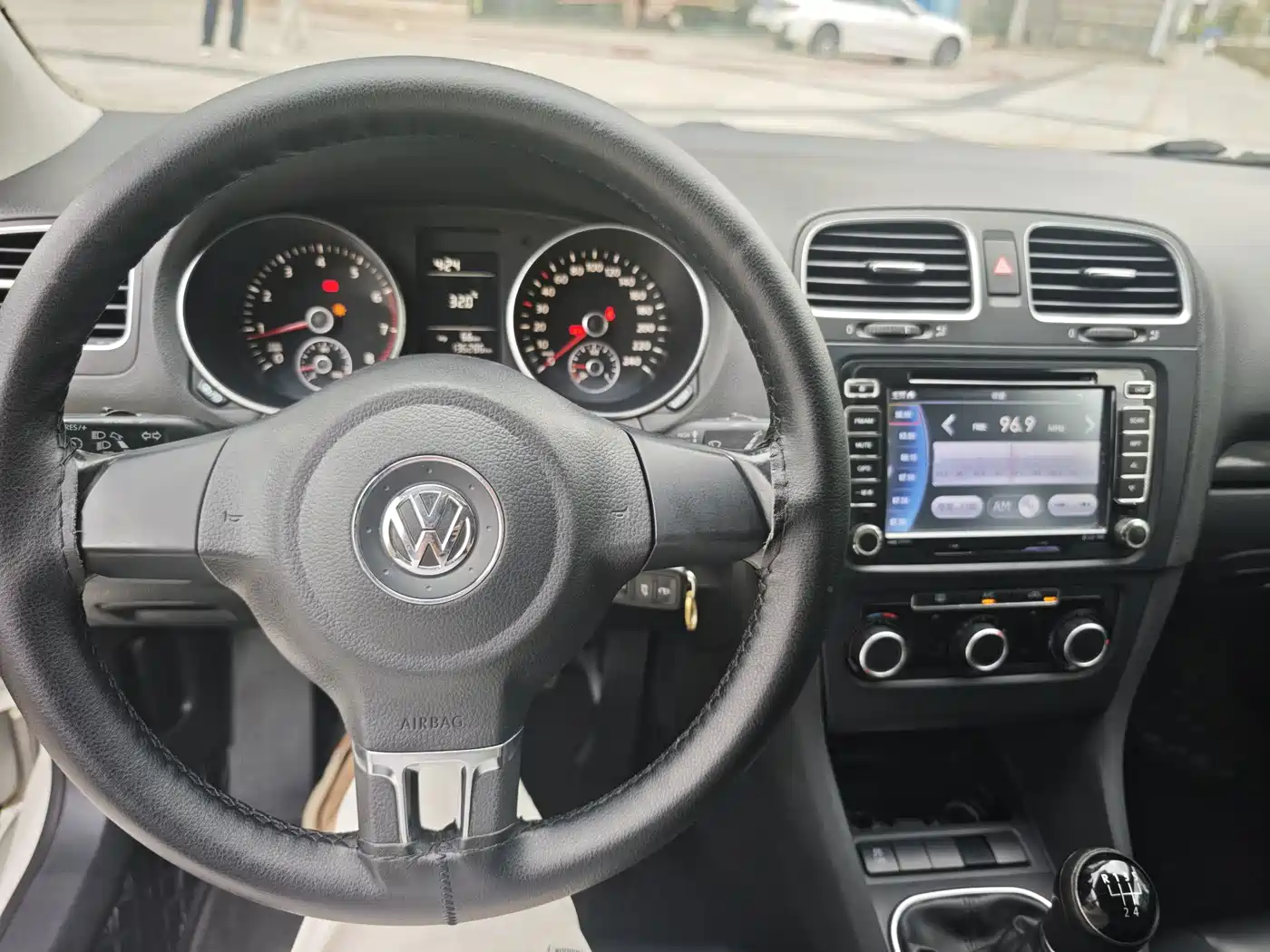 Volkswagen Golf 2013 2012 1.4TSI Manual Comfort Type