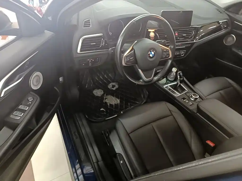 Фото 16 - BMW 1 Series