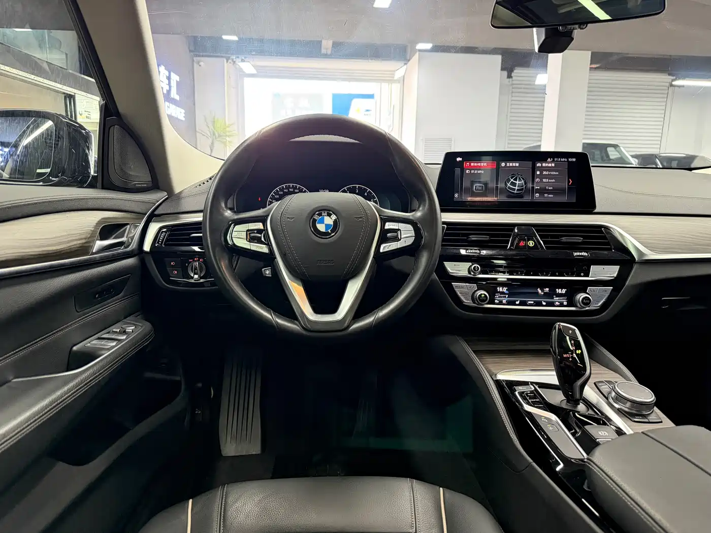 BMW 6 Series GT 2019 630i Luxury Design Package фото 7