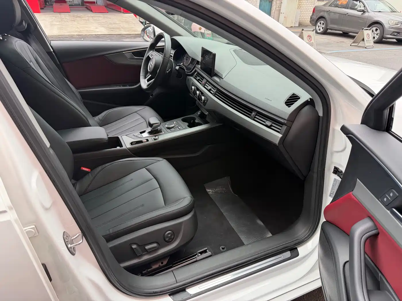 Audi A4L 2018 30th Anniversary 40 TFSI Progressive фото 9