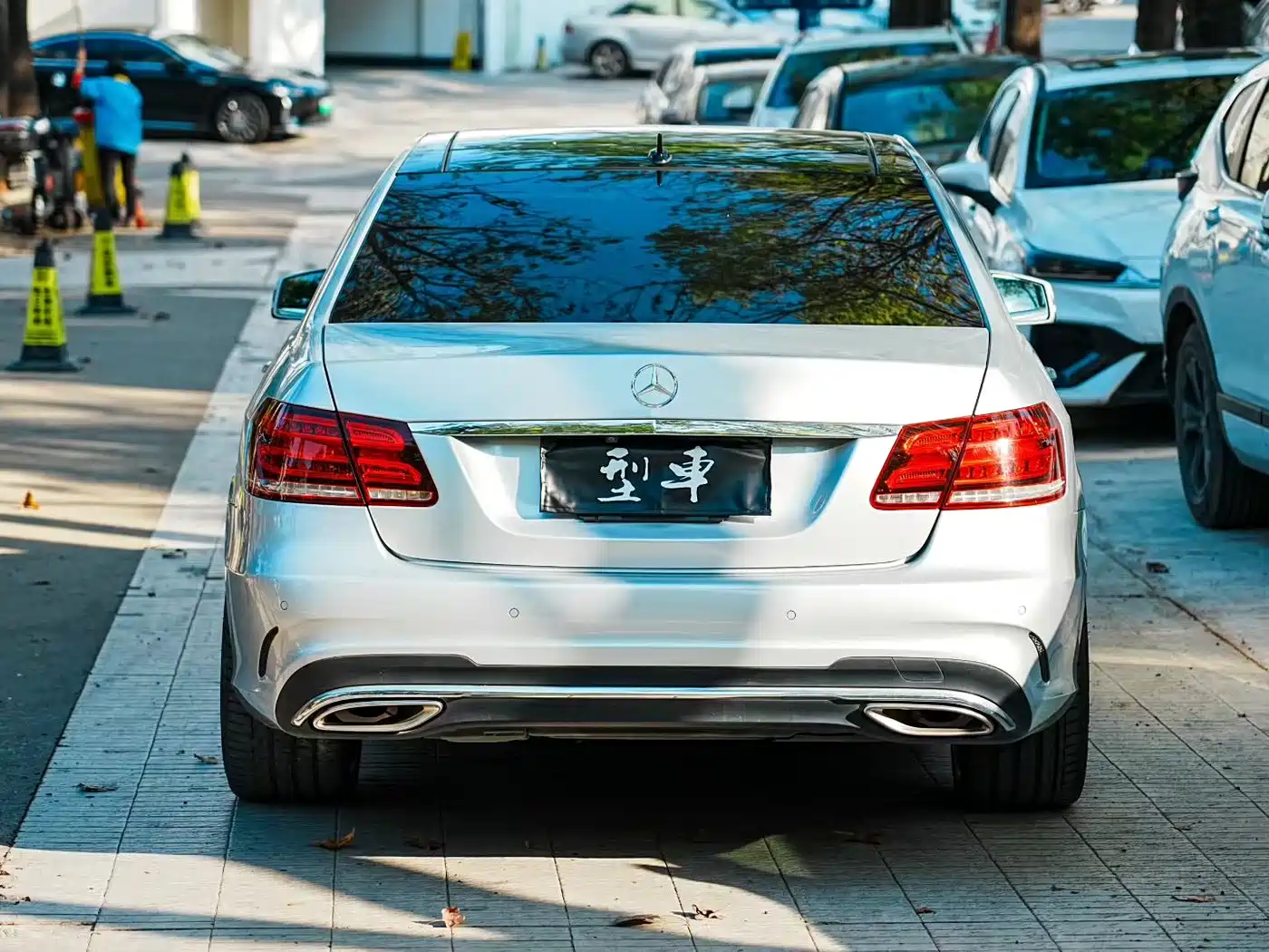 Mercedes-Benz E-Class 2015 E 260 L Sport Luxury фото 13